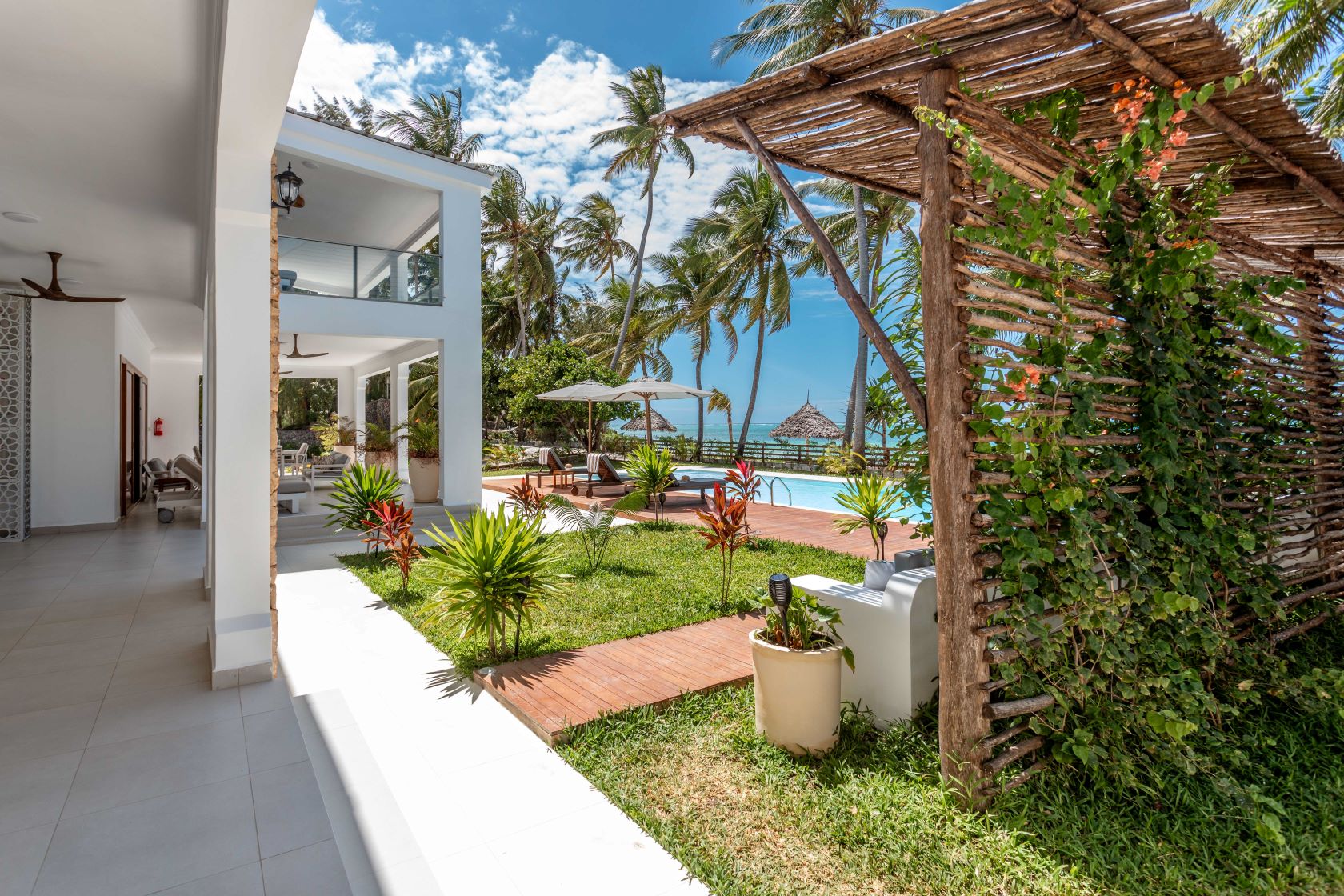 LUXURY COASTAL VILLA
